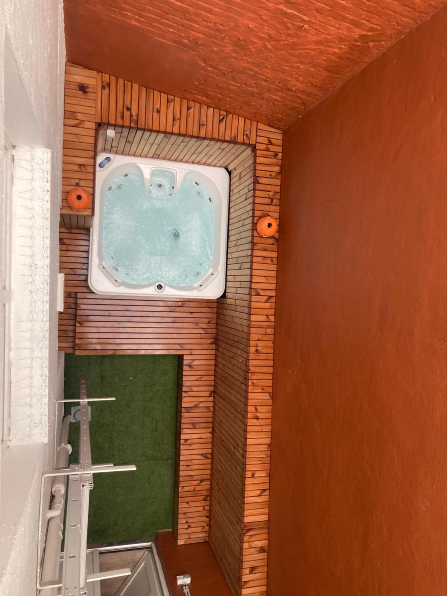 Maison Martha - Sauna En Jacuzzi - 12 Personen Ostende Exteriér fotografie